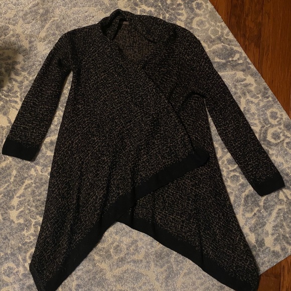 Diktons Barcelona wrap/cardigan - Picture 5 of 6
